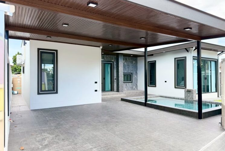 LINE_ALBUM_บ้านหลังตลาดโป่งครับ_250828_60