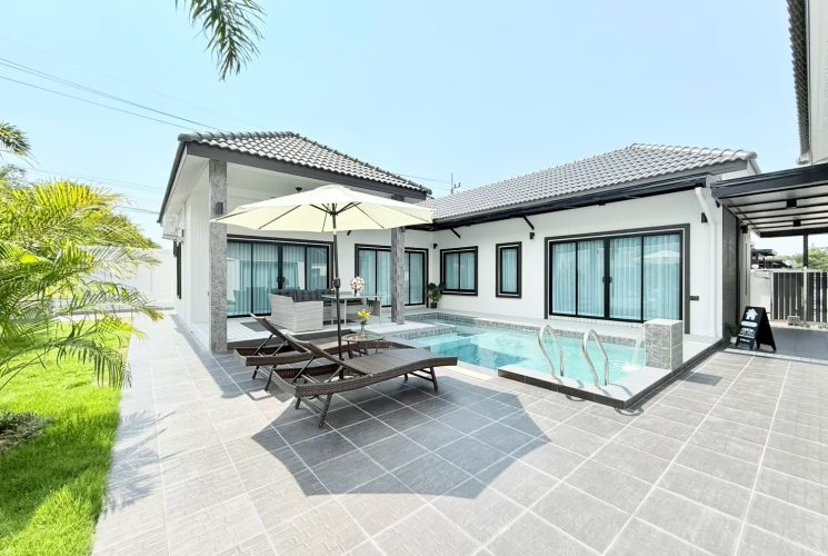 LINE_ALBUM_รูปRk17 BH1_250803_77