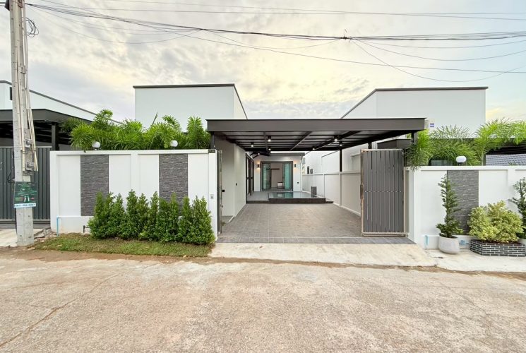 LINE_ALBUM_รูปนาเหมือง A3 ครับ_251115_62